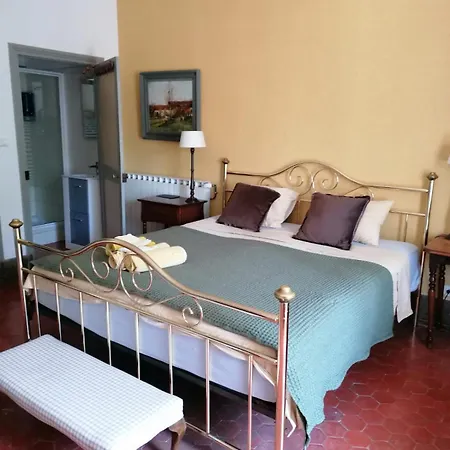 Maison d'hôtes Château Meilhen Les Mages