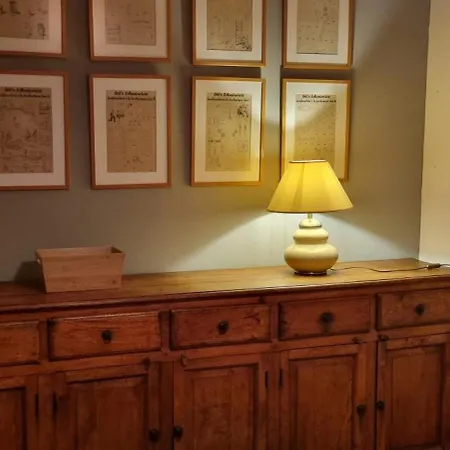 Chateau Meilhen Гостевой дом Les Mages