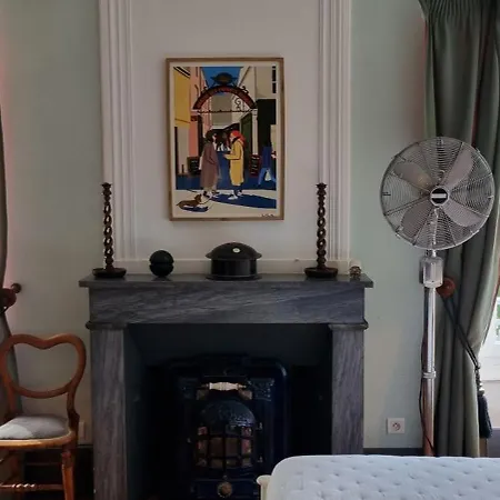 Chateau Meilhen 3* Les Mages