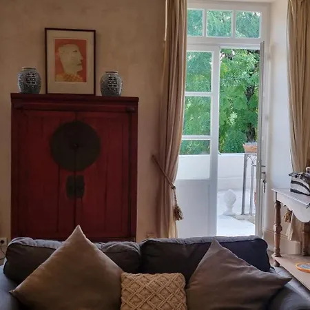Guest house Chateau Meilhen 3*